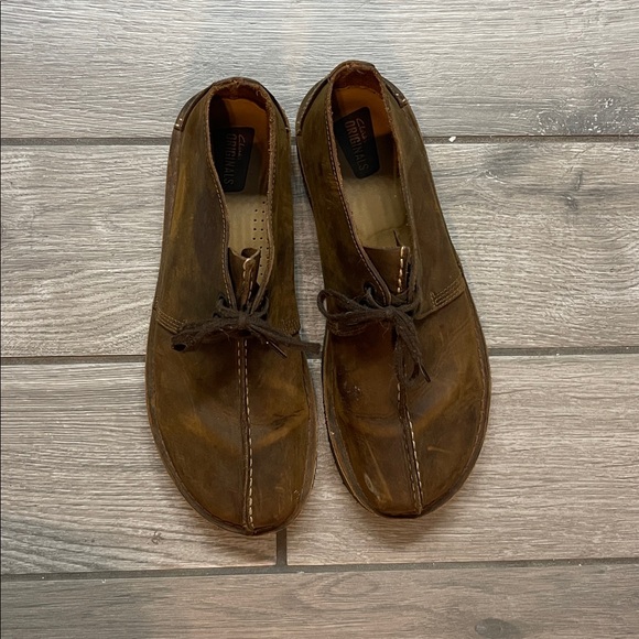 Men's Clark’s Brown Leather Shoes - Picture 3 of 6